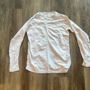 Athleta Foothill Long sleeved Tee. Size M.